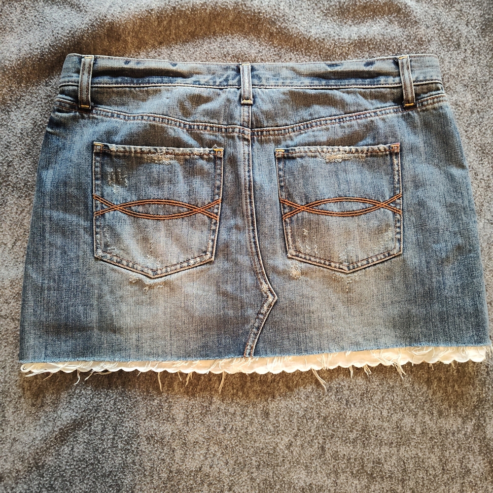 Abercrombie & Fitch Denim Mini Skirt with Lace Trim - Picture 5 of 9